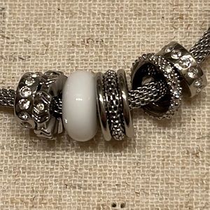 💚SKAGEN silver stainless steel beaded bracelet